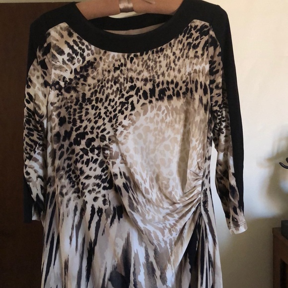 Dress - Picture 3 of 6